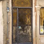 Casa Peron Hotel