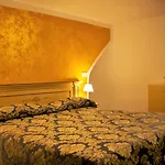 Hotel Casa Peron Venecia