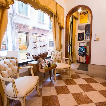 Casa Peron Veneza