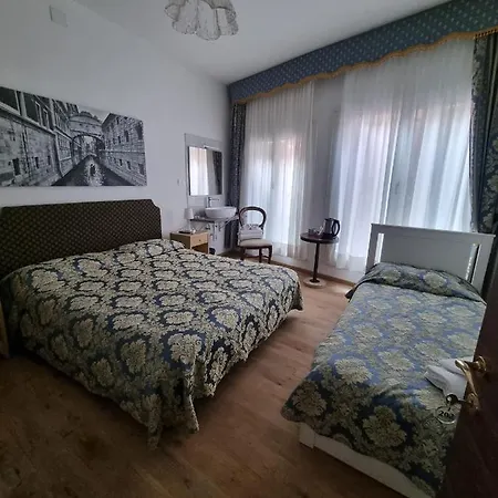 Hotel Casa Peron