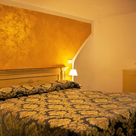 Hotel Casa Peron Venetië