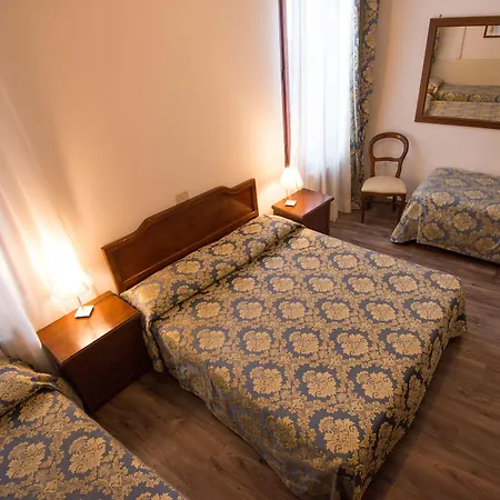 알베르고 카사 페론 베니스