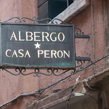 Hotel Casa Peron *