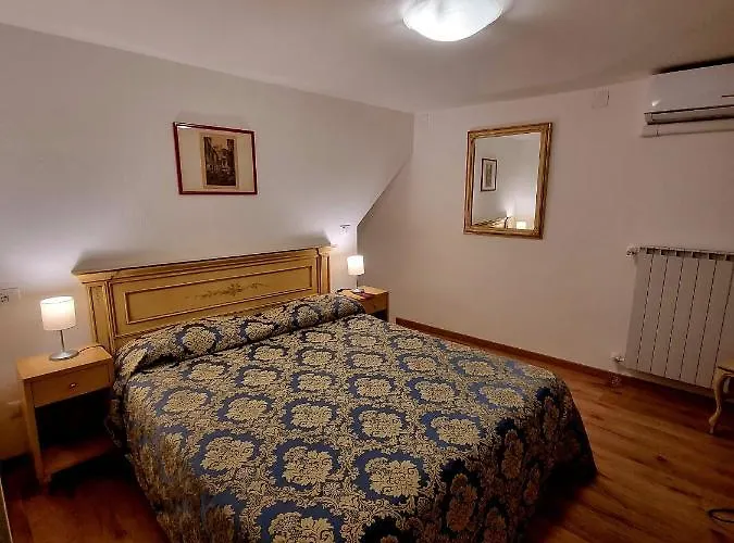 阿尔伯格卡萨庇隆酒店 * 威尼斯