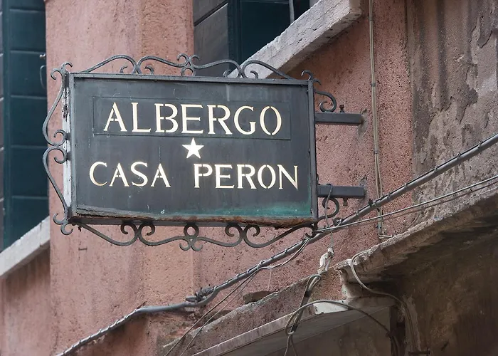 Hotel Casa Peron *