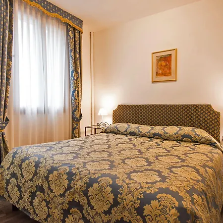 Hotel Casa Peron Venezia