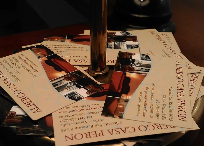 ألبيرغو كازا بيرون البندقية